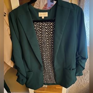 Skies are Blue emerald green blazer